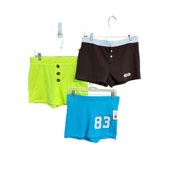 Womans Comfy Lounging Shorts (3) Sz L NWT - Picture 1 of 6